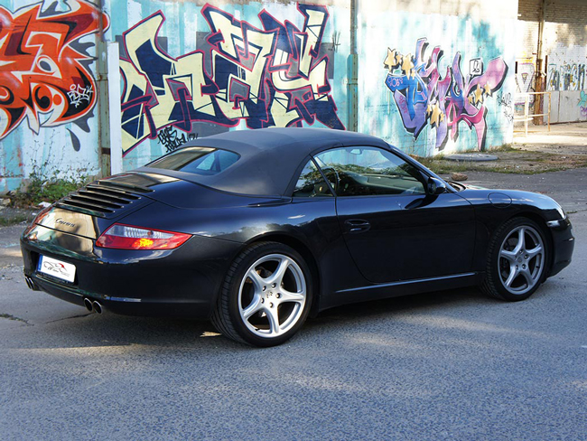 Porsche 911 996/997 Cabriolet with the CURRUS® SPEEDSTER-STYLE convertible top