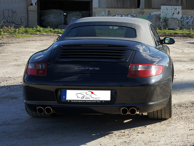 Rear view: Porsche 911 996/997 Cabriolet with the CURRUS® SPEEDSTER-STYLE convertible top