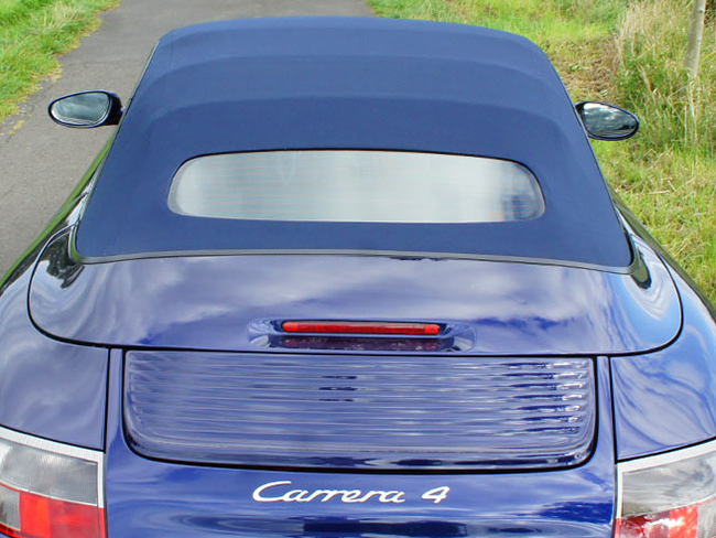 Top view: Porsche 911 996 Cabriolet with the CURRUS® SPEEDSTER-STYLE convertible top