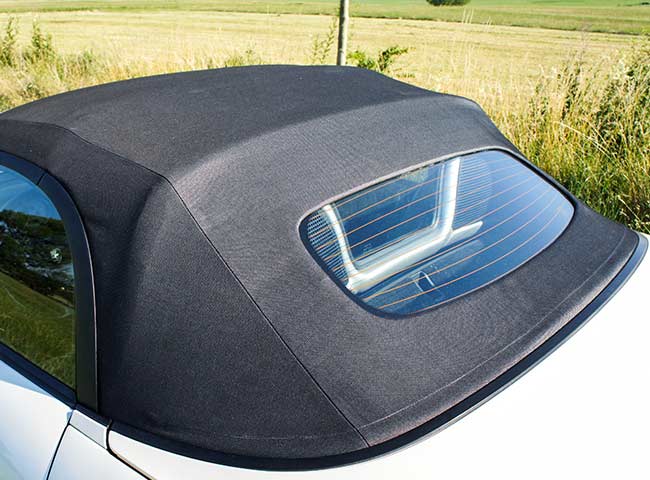 Close-up: NEW glass pane design for the Boxster 986 developed and handcrafted by CK-Cabrio